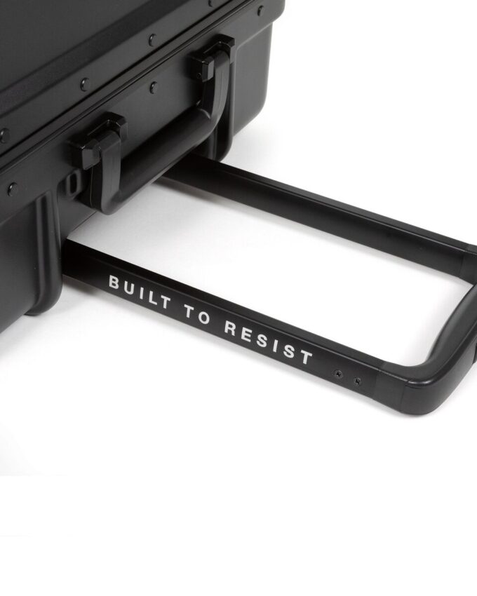 ESTUCHE RESIST’R M ESTUCHE RESIST’R M